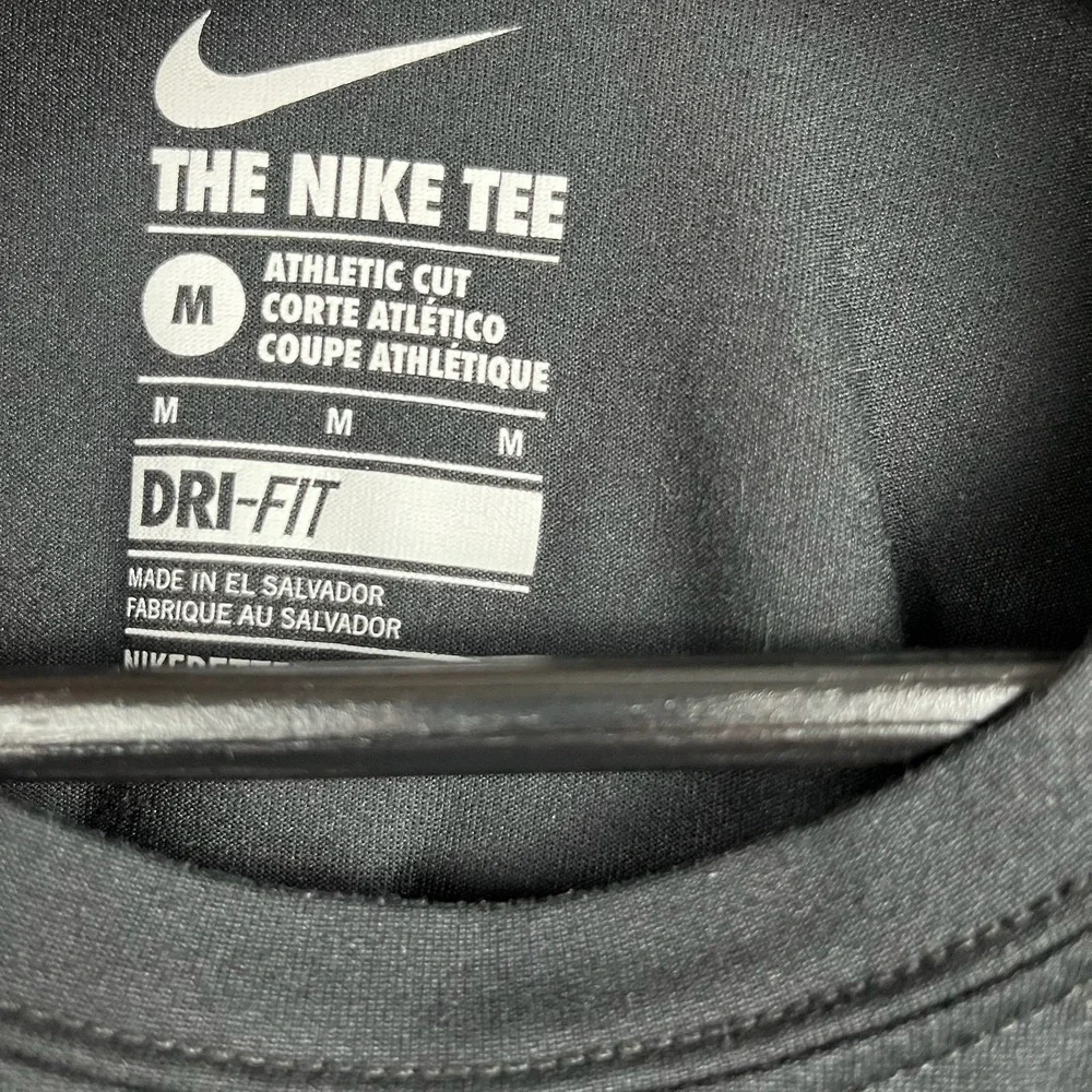 Nike Women's Black Long Sleeve Train Shirt Medium